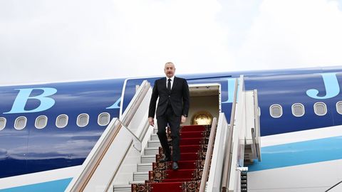 Алиев прибыл в Москву на переговоры с Путиным