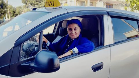 Солиқ қўмитаси қанча аёл таксичилик билан шуғулланишини маълум қилди