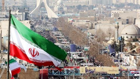 Иран хочет утроить импорт электроэнергии из Туркменистана