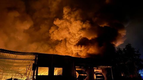 Россия Одессага янги зарбалар берди, 14 киши жароҳатланди (фото)