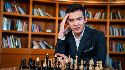 Nodirbek Abdusattorov&nbsp;FIDE Circuit aylanma tizimida yetakchiga aylandi