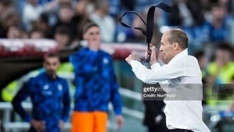 &ldquo;Men kelib, ikkala qulog&lsquo;ingni ham yulib olaman!&rdquo;. &ldquo;Yuventus&rdquo; bosh murabbiyi jurnalistga tahdid qildi