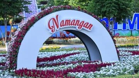 Gullarga burkangan avtokarvon, gubernatorlar, elchilar va estrada yulduzlari: Namanganda 63-xalqaro gullar festivali boshlandi (video)