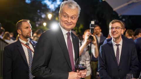 Litvaning amaldagi prezidenti ikkinchi muddatga qayta saylandi