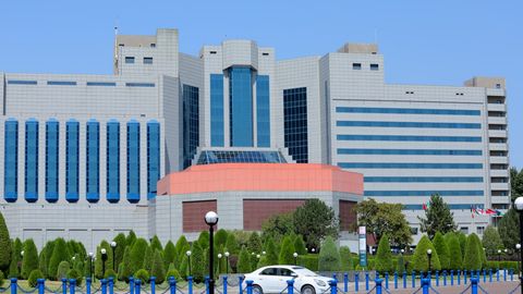 Toshkentdagi International mehmonxonasi sotuvga qo&lsquo;yildi