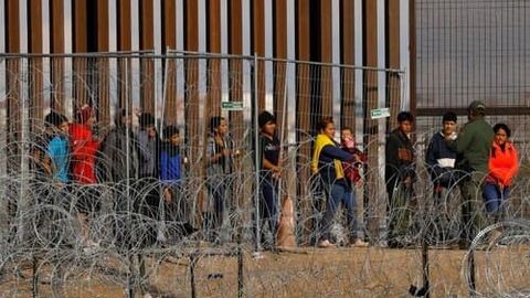 Bayden Meksika bilan chegaradagi noqonuniy migrantlarga boshpana berishni taqiqladi
