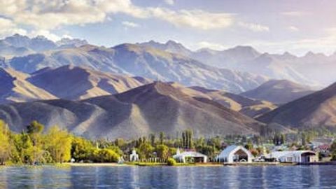 Қирғизистон хорижликларга Иссиқкўлда кўчмас мулк сотиб олишга рухсат беради