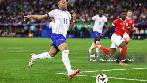 Yevro&mdash;2024. Fransiya Avstriya ustidan minimal hisobda g&lsquo;alaba qozondi