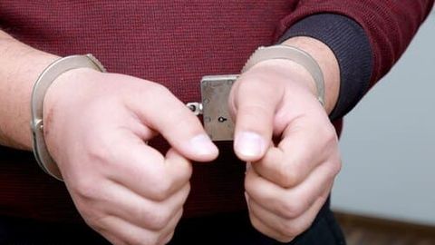 Qozog&lsquo;istonda o&lsquo;zbekistonlik ikki jiyaniga uyatsiz buzuq harakatlar qilgan erkak ushlandi