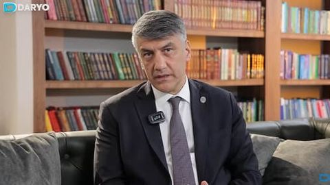 &ldquo;Erkaklarning, otalarning jamiyatdagi rolini qayta ko&lsquo;rib chiqishimiz kerak&rdquo; &mdash; Alisher Qodirov bilan suhbat