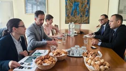 Венгрия готова помочь Узбекистану развивать виноделие&nbsp;