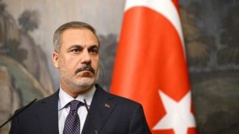 Туркия Украина масаласида воситачилик қилишга тайёрлигини маълум қилди