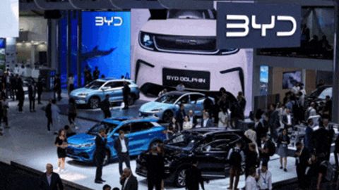 Buffett's Berkshire Hathaway reduces BYD stake to nearly 6%