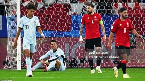 Евро&mdash;2024. Туркия бир киши кам бўлиб ўйнаган Чехияни мағлуб этди, Португалия Грузияга ютқазиб қўйди&nbsp;