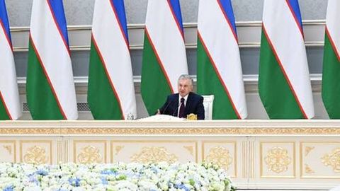 Инвестиция вазирлиги ҳузуридаги Ёшлар тадбиркорлиги жамғармаси Ёшлар агентлигига ўтказилади