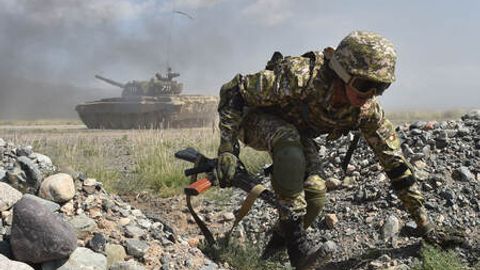 Марказий Осиё давлатлари илк ҳарбий машғулотларни Россия ва Хитойсиз ўтказмоқда &mdash; AFP&nbsp;