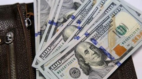 Ўзбекистонда доллар курси пастлади&nbsp;