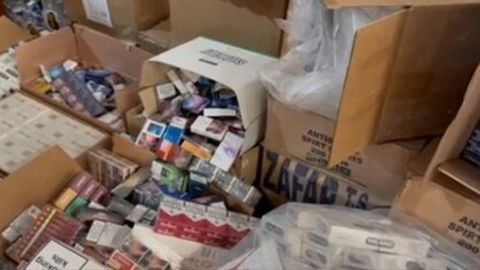 Тошкент ва Хоразмда акциз маркасиз тамаки ва истеъмолга яроқсиз алкоголь маҳсулотларини сотаётган шахслар ушланди