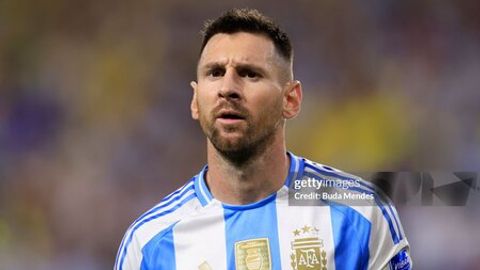 Argentina prezidenti Messidan kechirim so&lsquo;rashni talab qilgan vazir o&lsquo;rinbosarini ishdan bo&lsquo;shatdi