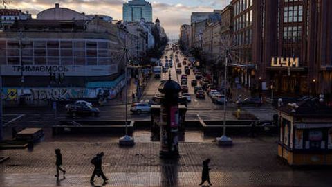 Ukrainaliklarning 32 foizi tinchlikka erishish uchun Rossiyaga hududlarni berishga rozi — so‘rovnoma