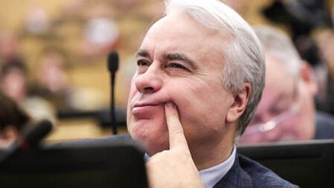 &ldquo;Gazprom&rdquo;ning moliyaviy inqirozini bashorat qilgan deputat Davlat dumasidagi lavozimidan chetlatildi
