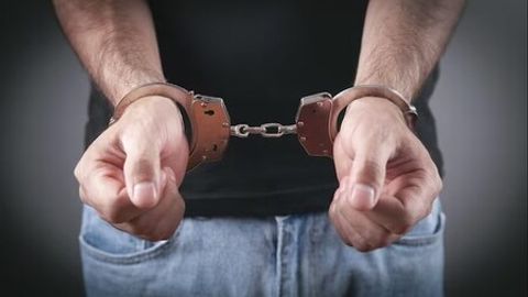 Фуқароларни АҚШга ноқонуний йўллар билан юборишни ваъда қилган шахслар  ДХХ томонидан қўлга олинди 