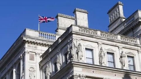 Britaniya Tashqi ishlar vazirligi fuqarolarini Livanni tark etishga chaqirdi&nbsp;