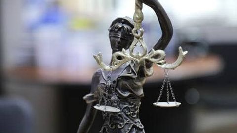 Қорақалпоғистонда алимент тўлашдан бош тортган шахс 15 суткага қамалди