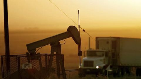 АҚШнинг нефть захиралари бир ҳафта ичида 3,73 миллион баррелга камайди&nbsp;