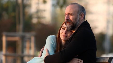 &ldquo;Muhtasham yuz yil&rdquo; seriali aktyorlari birgalikda suratga tushgan 5 ta qiziqarli turk seriali (treyler)