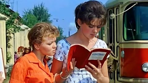 &ldquo;I operatsiyasi&rdquo; filmidagi Lidaning dugonasi esingizdami? Aktrisaning taqdiri qanday kechdi va u hozir qanday ko&lsquo;rinishda?&nbsp;