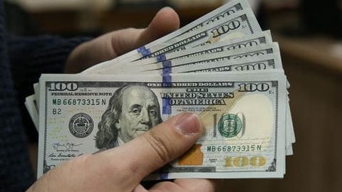 Ўзбекистонда валюта алмашув курсига қайси омиллар таъсир этаётгани маълум қилинди