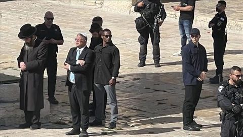 БАА, Баҳрайн, Уммон ва Ливан Исроил вазирининг Ал-Ақсо масжидига ҳужумини қоралади &nbsp;&nbsp;