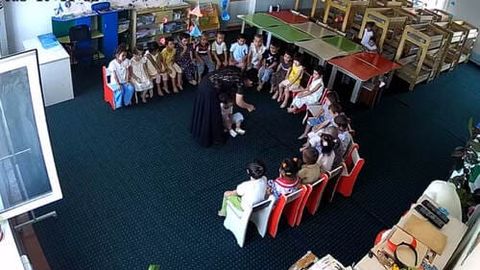 Surxondaryodagi bog&lsquo;chada 5 yoshli bolani urgan tarbiyachi ishdan olindi