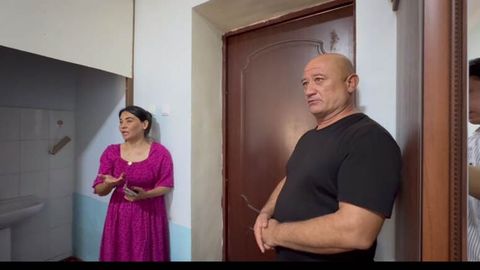 Qarshilik ayol qizi hokim jiyani boshqaruvidagi mashinada urib ketilganini aytgandi. Ko&lsquo;p o&lsquo;tmay u noto&lsquo;g&lsquo;ri ma&rsquo;lumot tarqatganini ma&rsquo;lum qildi