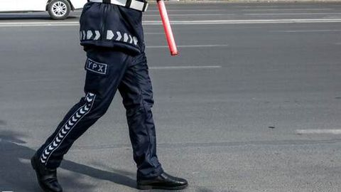 Сенат ҳуқуқ-тартибот ходимлари видеоларини “обрўсизлантириш мақсадида” тарқатишни тақиқловчи қонунни маъқулламади