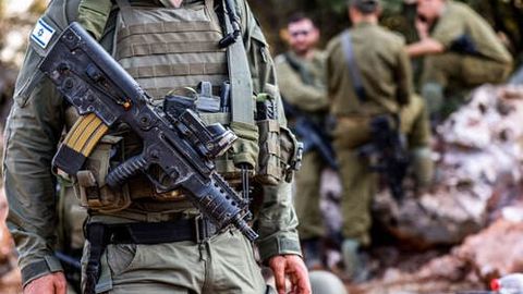 Исроил захирадаги аскарларни ҳарбий хизматга чақирмоқда