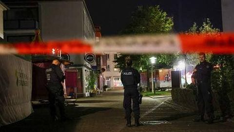 Germaniyadagi festivalda noma&rsquo;lum shaxs pichoq bilan odamlarga hujum qildi