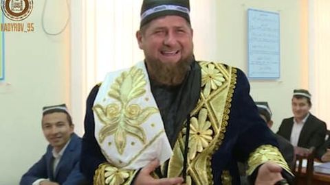 Рамзан Қодиров Ўзбекистон халқини Мустақиллик байрами билан табриклади 