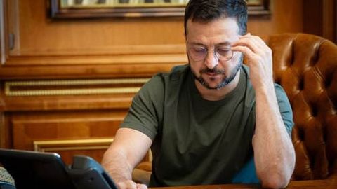 Zelenskiy hukumatdagi kadrlar o&lsquo;zgarishi sababini aytdi