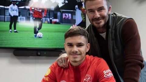 22 yoshli Romeo Bekhem futbolchilik faoliyatini yakunladi&nbsp;