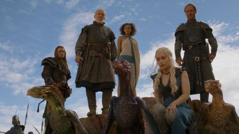 Етти қироллик бойлиги: HBO &ldquo;Тахтлар ўйини&rdquo; буюмларини кимошди савдосига қўймоқда&nbsp;&nbsp;