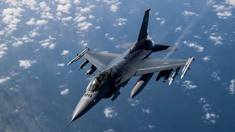 Нидерландия Украинага F-16 самолётлари ёрдамида Россиядаги ҳарбий нишонларга ҳужум қилишга рухсат берди