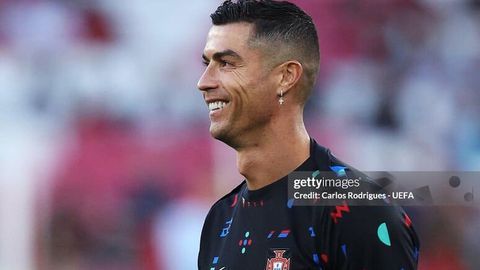 Ronaldu &ldquo;Oltin to&lsquo;p&rdquo; sovrinini kim olishini taxmin qildi