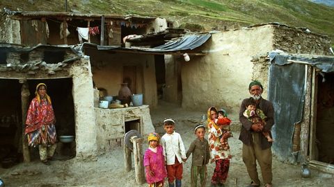 Tajikistan's poverty rate decreases by over 60% over 25 years&nbsp;