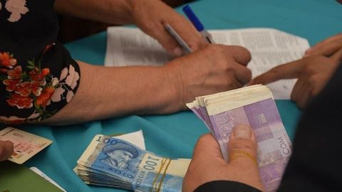 Қирғизистонда мактабларда пул йиғганлик учун жарима жорий этилиши мумкин