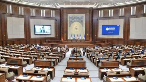 Senat raisi Boysun tumanidagi konda yuz bergan fojia oqibatida vafot etganlarning oila a&rsquo;zolariga ta&rsquo;ziya bildirdi