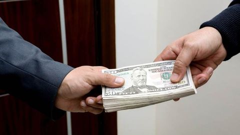 Даштобод темир йўл станцияси бошлиғи пора олган вақтида ушланди