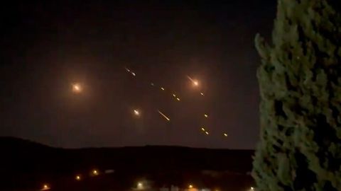 Eron Isroilga 500 ga yaqin ballistik raketalar uchirdi&nbsp;