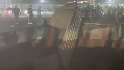 Piskentda yuk mashinasi o&lsquo;tayotgan vaqtda ko&lsquo;prik quladi (video)